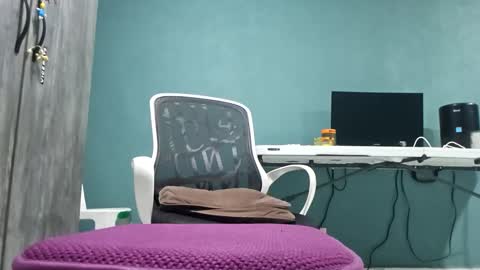 Snapshot of koto420 chatting on 03-03-26, 10:04 Koto Bombon online show from 03-03-26, 10:04