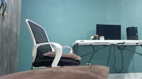 Snapshot of koto420 chatting on 03-25-26, 01:33 Koto Bombon online show from 03-25-26, 01:33