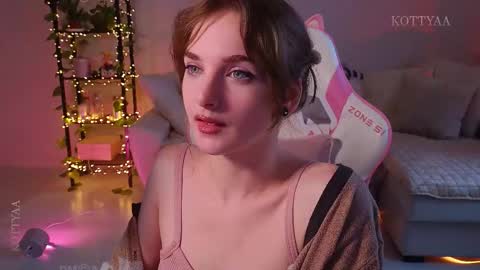 Kottyaa cb FOLLOWING  online show from 10-05-25, 12:58