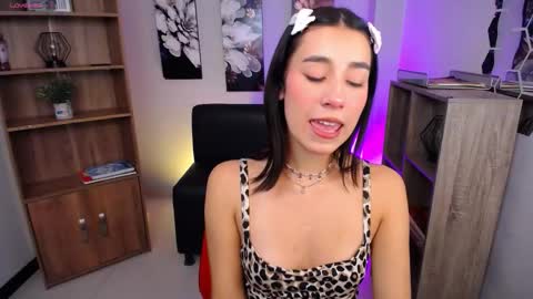 Elizabeth online show from 10-03-25, 07:22