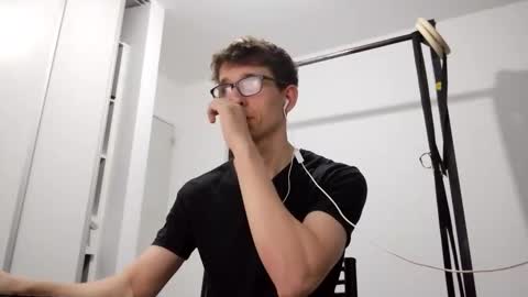 Facu online show from 02-17-26, 06:10