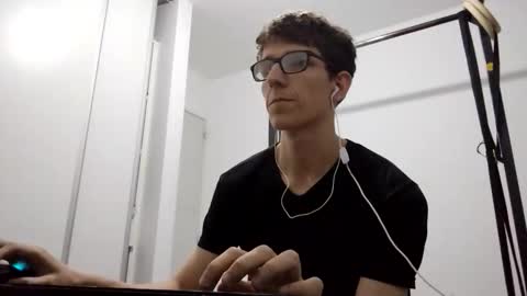 Facu online show from 03-07-26, 05:37