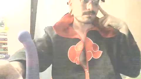Snapshot of kratoskratoskratos chatting on 03-19-26, 06:12 Kratos online show from 03-19-26, 06:12