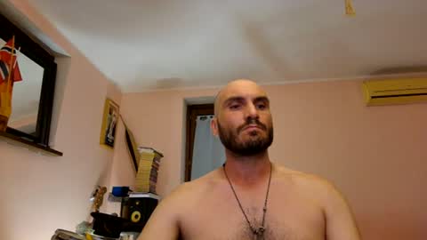Snapshot of kratoskratoskratos chatting on 07-29-26, 09:46 Kratos online show from 07-29-26, 09:46