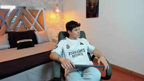 Kraven online show from 09-24-25, 03:10