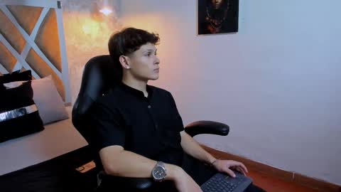 Kraven online show from 10-14-25, 03:07