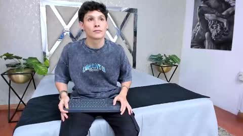 Kraven online show from 10-19-25, 03:07