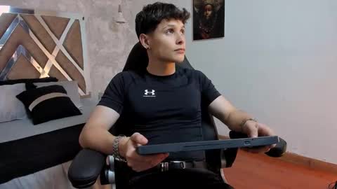 Kraven online show from 02-17-26, 03:03