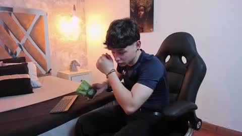 Kraven online show from 03-24-26, 03:22