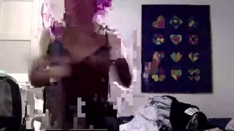 Snapshot of kreolsk34 chatting on 10-21-25, 06:08 kreolsk34 online show from 10-21-25, 06:08