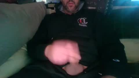 Snapshot of krime59100 chatting on 12-31-24, 12:04 krime59100 online show from 12-31-24, 12:04