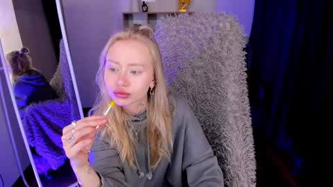 kris_grant online show from 03-05-25, 10:44