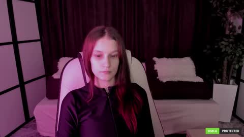 krisdoeil online show from 11-24-25, 09:31