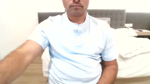 Snapshot of krishna21332 chatting on 04-25-26, 06:16 Indian big dick sexy .. online show from 04-25-26, 06:16