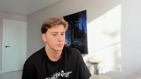 Snapshot of krishort chatting on 02-15-26, 10:03 krishort online show from 02-15-26, 10:03