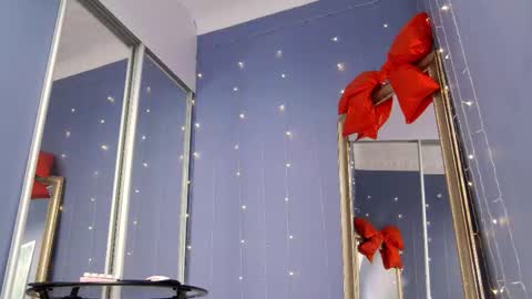 Snapshot of kriskras__ chatting on 02-18-26, 05:14 kriskras__ online show from 02-18-26, 05:14