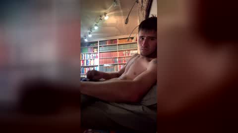 krispyholmes online show from 05-06-26, 05:51
