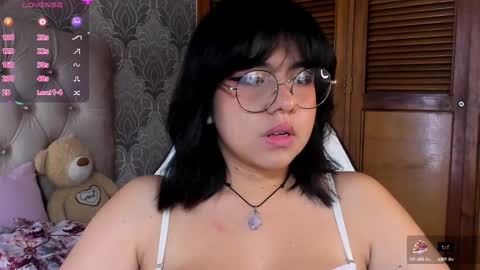 Snapshot of kriss_miller03 chatting on 03-01-25, 12:45 Kriss online show from 03-01-25, 12:45