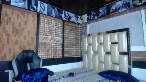 kriss_sweetboobs online show from 02-04-26, 12:33