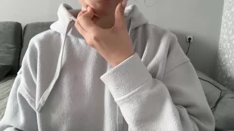 Miya secrets online show from 02-04-26, 08:09