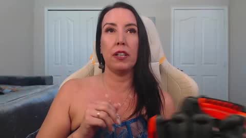 Snapshot of krissy2024 chatting on 02-21-25, 04:48 Krissy online show from 02-21-25, 04:48