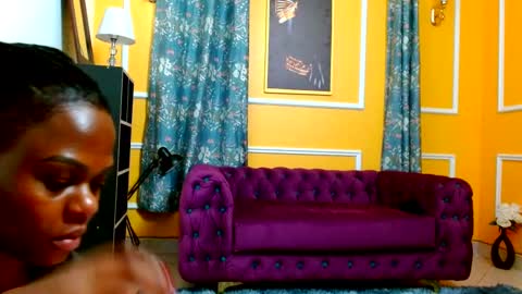Snapshot of krissy_nile995 chatting on 02-12-25, 04:33 Thaterotic woman online show from 02-12-25, 04:33