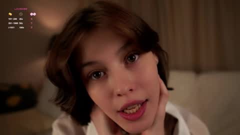 Snapshot of krissyhei chatting on 09-23-25, 01:08 Sarah online show from 09-23-25, 01:08