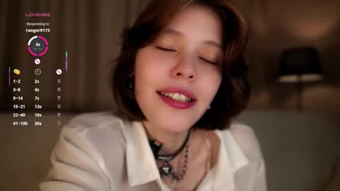 Snapshot of krissyhei chatting on 09-30-25, 01:10 Sarah online show from 09-30-25, 01:10