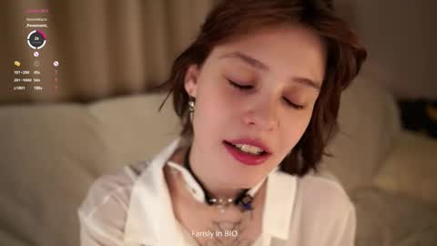 Snapshot of krissyhei chatting on 10-18-25, 01:08 Sarah online show from 10-18-25, 01:08