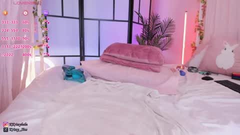 Christina online show from 03-21-26, 08:19