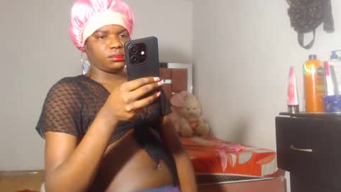 Snapshot of kristal_cox2 chatting on 03-19-26, 10:19 kristal_cox2 online show from 03-19-26, 10:19