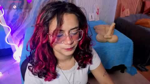 kristen_tay online show from 05-07-26, 02:50