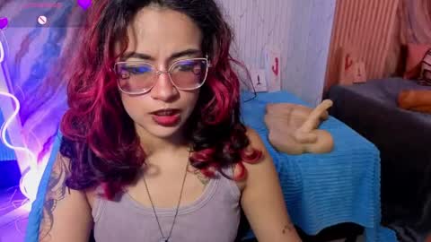 kristen_tay online show from 05-08-26, 03:12