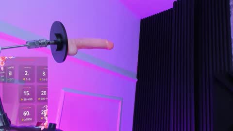 Kristen Bread online show from 09-18-25, 08:33