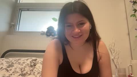 Snapshot of kristenluv23 chatting on 10-29-25, 03:25 Kristen luv online show from 10-29-25, 03:25