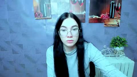 Kristen online show from 10-21-25, 07:42