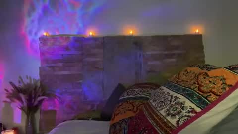 Kristi online show from 11-17-25, 04:29