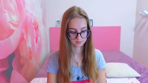 Kristina Adel online show from 11-08-25, 08:36