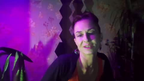 Snapshot of kristinagold44 chatting on 01-02-25, 07:07 Kristina online show from 01-02-25, 07:07