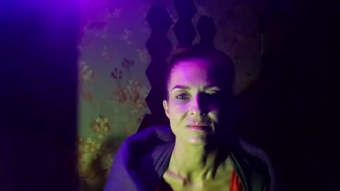 Snapshot of kristinagold44 chatting on 02-22-25, 10:31 Kristina online show from 02-22-25, 10:31