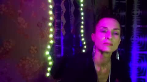 Snapshot of kristinagold44 chatting on 03-03-25, 07:17 Kristina online show from 03-03-25, 07:17