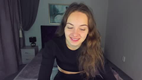Snapshot of kristinalevis chatting on 12-23-24, 11:25 Kristina online show from 12-23-24, 11:25
