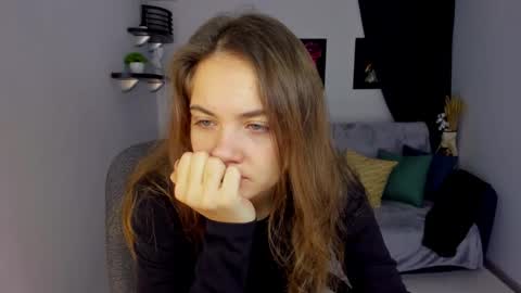 Snapshot of kristinalevis chatting on 01-14-25, 03:01 Kristina online show from 01-14-25, 03:01