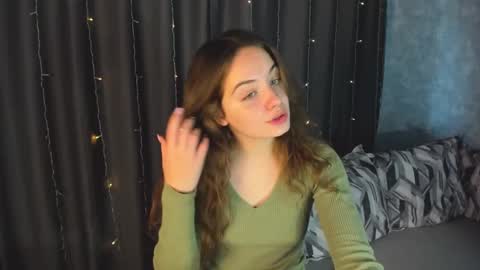 Snapshot of kristinalevis chatting on 03-05-25, 05:50 Kristina online show from 03-05-25, 05:50