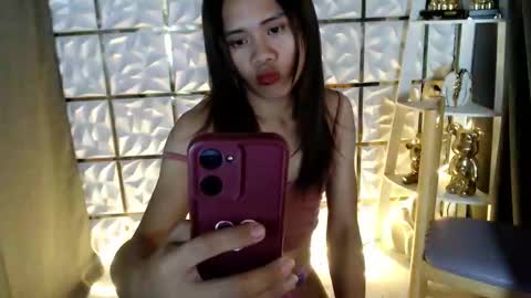 Snapshot of kristine_fox chatting on 04-21-26, 03:35 kristine_fox online show from 04-21-26, 03:35
