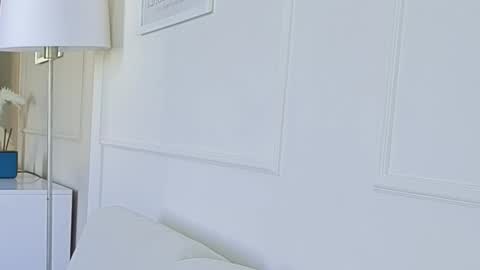 Kristi online show from 10-06-25, 04:54