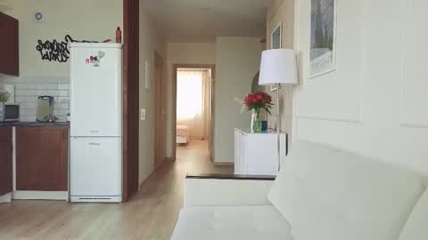 Kristi online show from 10-13-25, 05:07