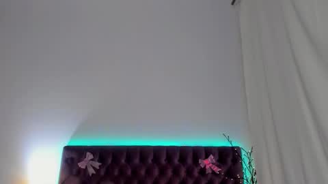 Snapshot of kristivegas chatting on 02-16-25, 11:05 KristiVegas online show from 02-16-25, 11:05