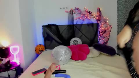 Snapshot of kristivegas chatting on 11-01-25, 02:08 KristiVegas online show from 11-01-25, 02:08