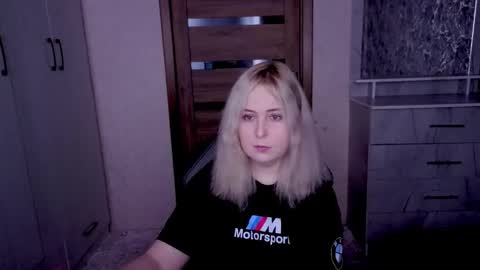 Kristy online show from 04-05-26, 08:39